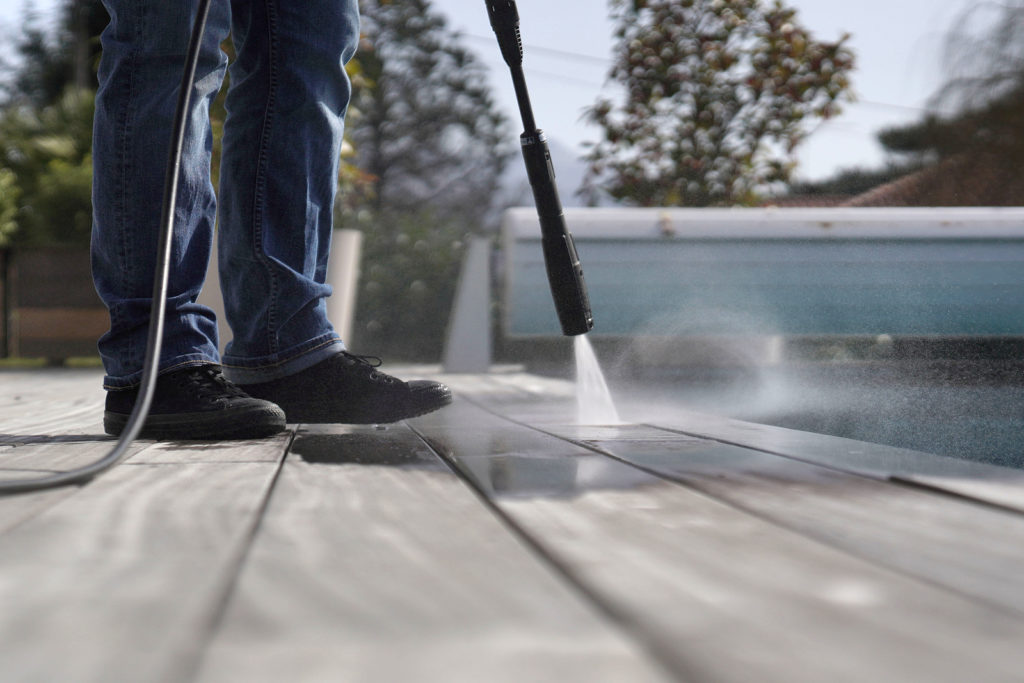 pressure washing deck